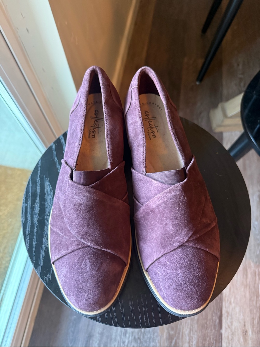 Clarks Womens Kayleigh Loafers Shoes Burgundy Leather Slip On Flat Heel 8.5M New